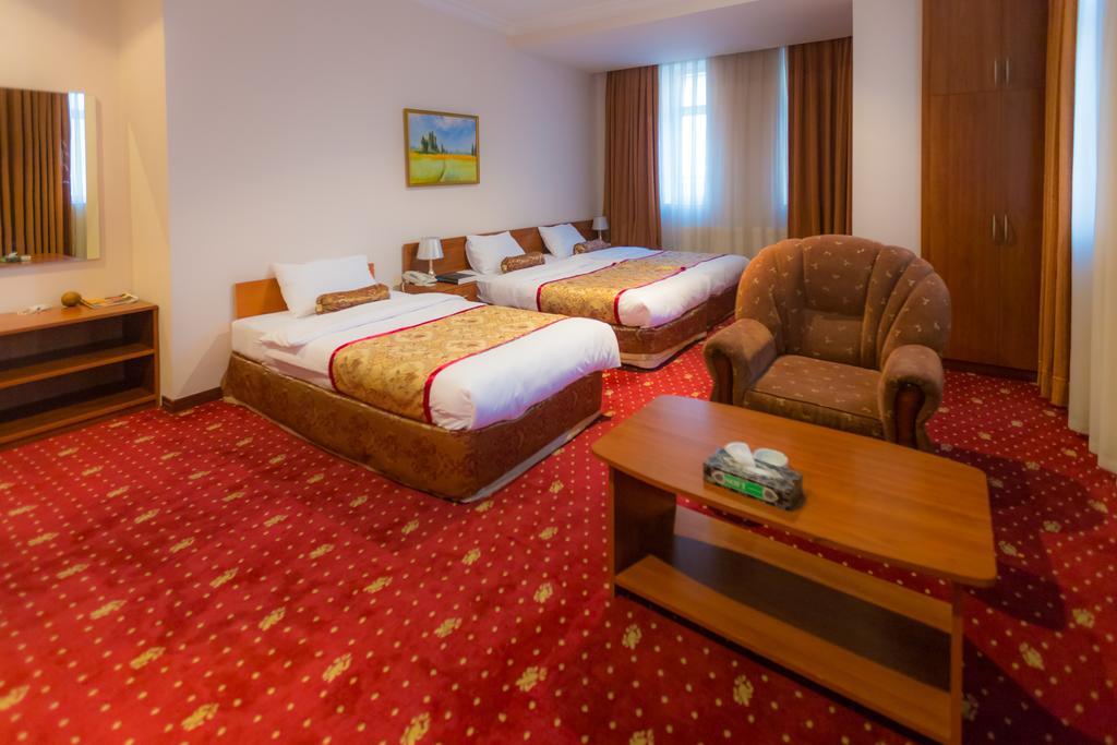 Caspian Palace Hotel Baku Bagian luar foto