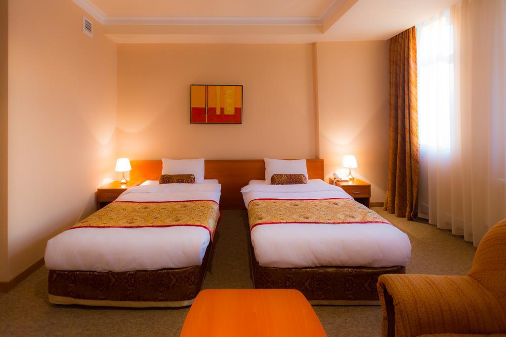 Caspian Palace Hotel Baku Bagian luar foto