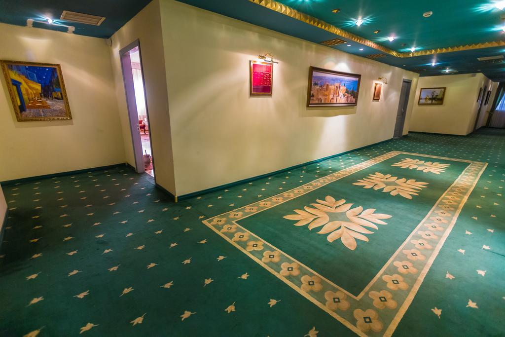 Caspian Palace Hotel Baku Bagian luar foto