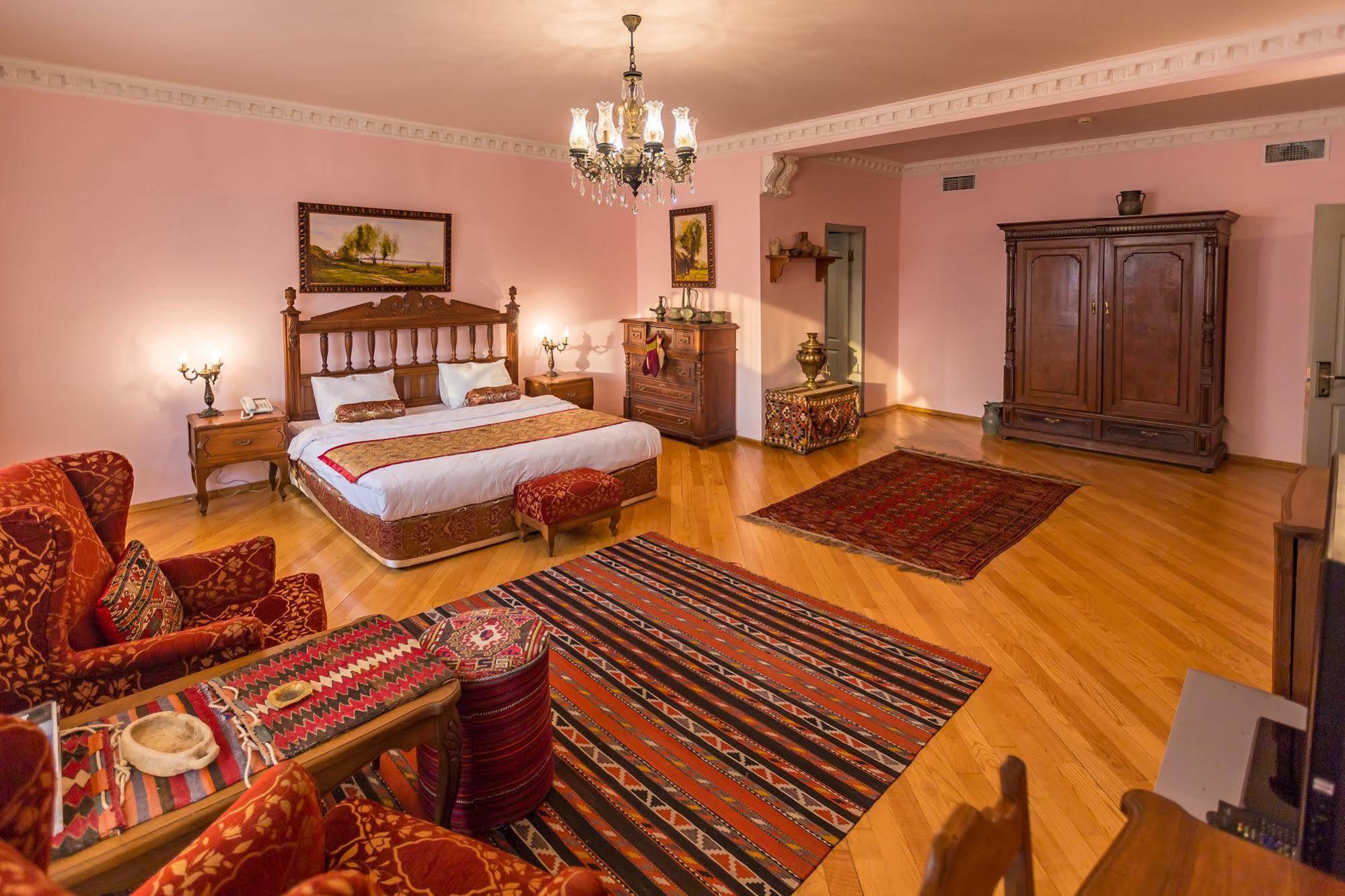 Caspian Palace Hotel Baku Bagian luar foto