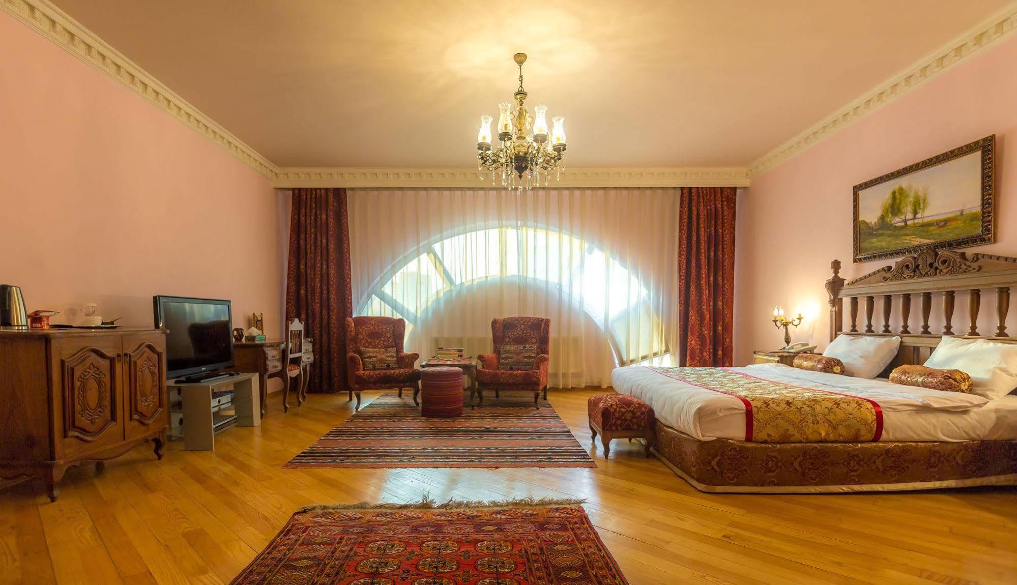 Caspian Palace Hotel Baku Bagian luar foto